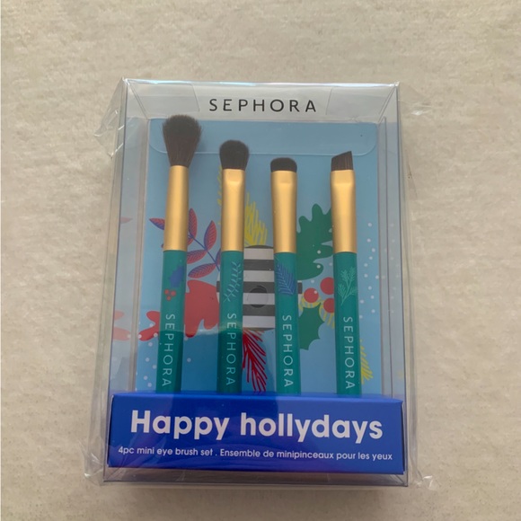 Sephora Other - 🇨🇦 SOLD Sephora - Happy Hollydays 4 pc Mini Eye Brush Set